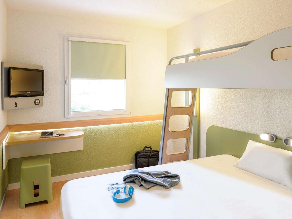 Ibis Budget Troyes Est Saint-Parres-aux-Tertres Exterior photo